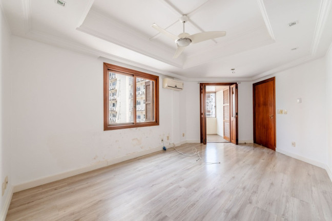 Imagem Cobertura com 5 Quartos à Venda, 449 m² em Bela Vista - Porto Alegre