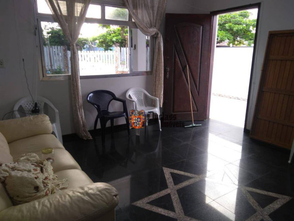 Imagem Casa com 3 Quartos à Venda, 132 m² em Balneário Jardim De Itanhaém (f/grandesp) - Itanhaém Imagem Casa com 3 Quartos à Venda, 132 m² em Balneário Jardim De Itanhaém (f/grandesp) - Itanhaém