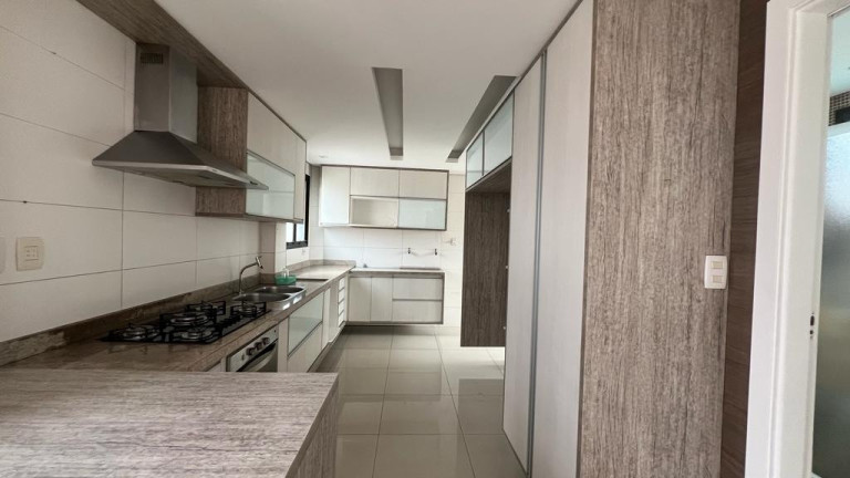 Imagem Apartamento com 4 Quartos à Venda, 191 m² em Embaré - Santos Imagem Apartamento com 4 Quartos à Venda, 191 m² em Embaré - Santos