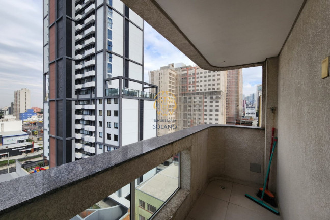 Imagem Apartamento com 1 Quarto à Venda, 44 m² em Centro - Curitiba Imagem Apartamento com 1 Quarto à Venda, 44 m² em Centro - Curitiba