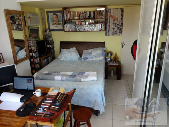 Imagem Cobertura com 2 Quartos à Venda, 100 m² em Centro - Rio De Janeiro Imagem Cobertura com 2 Quartos à Venda, 100 m² em Centro - Rio De Janeiro
