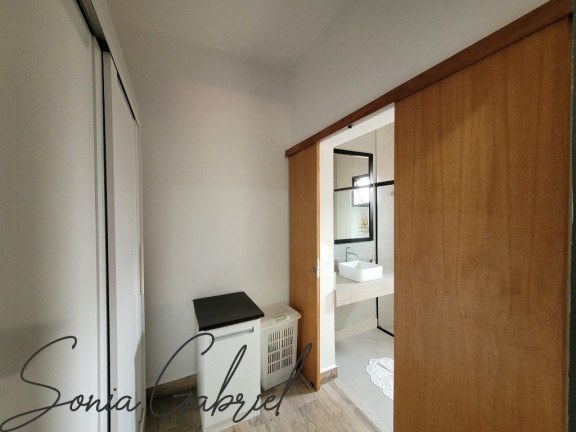 Imagem Casa com 3 Quartos à Venda, em Condomínio Chácaras Do Lago - Vinhedo Imagem Casa com 3 Quartos à Venda, em Condomínio Chácaras Do Lago - Vinhedo