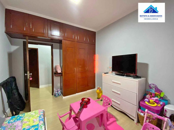 Imagem Casa com 3 Quartos à Venda, 370 m² em Vila Aeroporto - Campinas Imagem Casa com 3 Quartos à Venda, 370 m² em Vila Aeroporto - Campinas