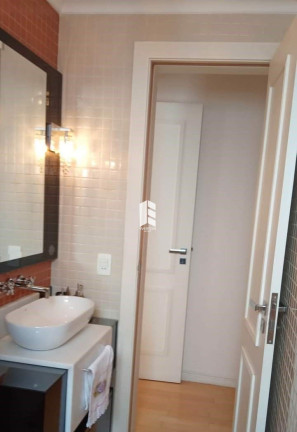 Imagem Apartamento com 3 Quartos à Venda, 112 m² em Centro - Santa Maria