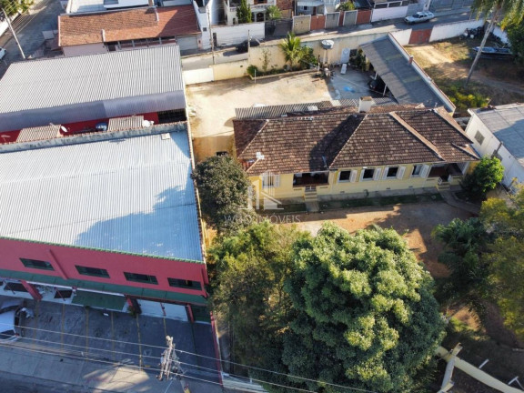 Imagem Casa com 4 Quartos à Venda, 430 m² em Centro - Santa Branca