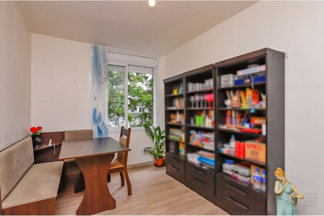 Imóvel com 2 Quartos à Venda, 46 m² em Cavalhada - Porto Alegre