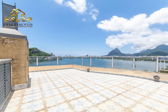 Imagem Imóvel com 4 Quartos à Venda, 495 m² em Lagoa - Rio De Janeiro Imagem Imóvel com 4 Quartos à Venda, 495 m² em Lagoa - Rio De Janeiro