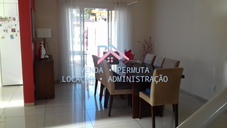 Imagem Sobrado com 3 Quartos à Venda,  em Jardim Colônia - Jundiaí