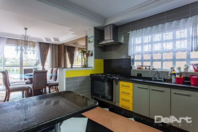 Imagem Casa com 3 Quartos à Venda, 432 m² em Rebouças - Curitiba