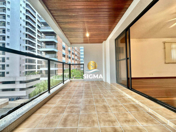Apartamento com 3 Quartos à Venda, 192 m² em Pitangueiras - Guarujá