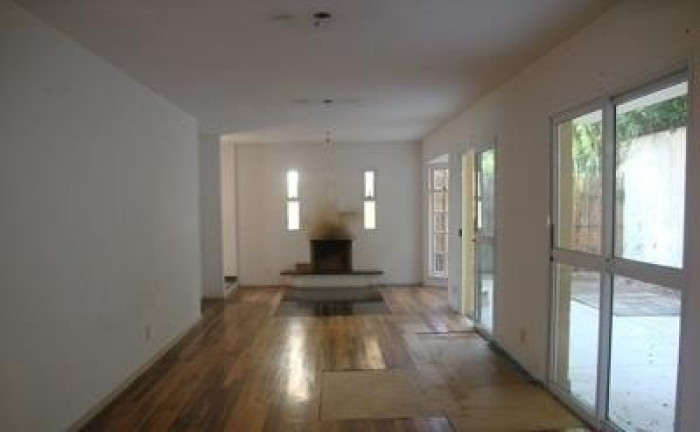Imagem Casa com 4 Quartos à Venda, 320 m² em Jardim Barbacena - Cotia Imagem Casa com 4 Quartos à Venda, 320 m² em Jardim Barbacena - Cotia