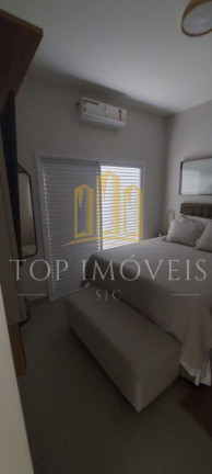 Imagem Casa de Condomínio com 3 Quartos à Venda, 250 m² em Parque Residencial Maria Elmira - Caçapava