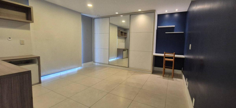 Imagem Casa com 4 Quartos à Venda, 300 m² em Barra Da Tijuca - Rio De Janeiro Imagem Casa com 4 Quartos à Venda, 300 m² em Barra Da Tijuca - Rio De Janeiro