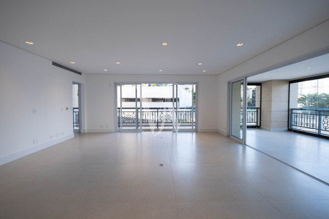 Imagem Apartamento com 4 Quartos à Venda, 455 m² em Itaim Bibi - São Paulo