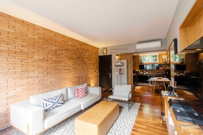 Imóvel com 2 Quartos à Venda, 100 m² em Alto De Pinheiros - São Paulo