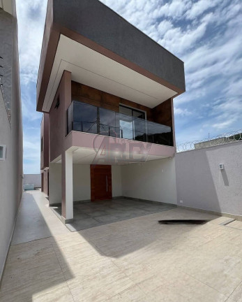 Casa à Venda,  em Ibituruna - Montes Claros