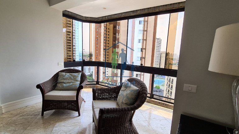 Imagem Apartamento com 3 Quartos à Venda, 226 m² em Vila Suzana - São Paulo