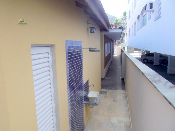 Imagem Casa com 4 Quartos para Alugar ou Temporada,  em Enseada - Guarujá