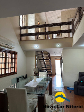 Imagem Casa com 3 Quartos à Venda, 302 m² em Piratininga - Niterói