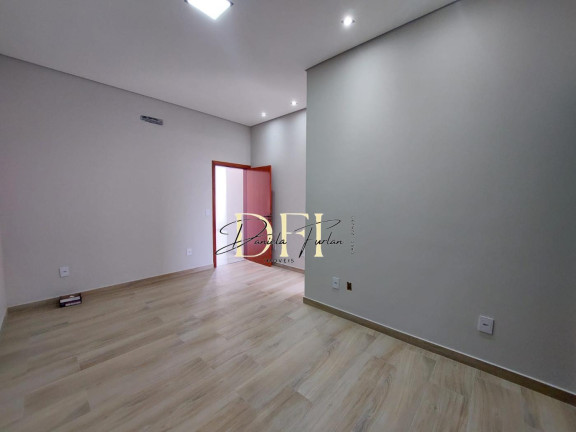 Imagem Casa de Condomínio com 3 Quartos à Venda, 105 m² em Condomínio Horto Villagio - Sorocaba Imagem Casa de Condomínio com 3 Quartos à Venda, 105 m² em Condomínio Horto Villagio - Sorocaba