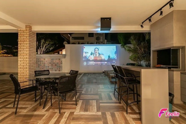 Imagem Casa com 6 Quartos à Venda, 800 m² em Jurerê Internacional - Florianópolis Imagem Casa com 6 Quartos à Venda, 800 m² em Jurerê Internacional - Florianópolis