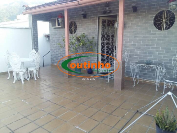 Imagem Casa com 4 Quartos à Venda, 220 m² em Grajaú - Rio De Janeiro Imagem Casa com 4 Quartos à Venda, 220 m² em Grajaú - Rio De Janeiro