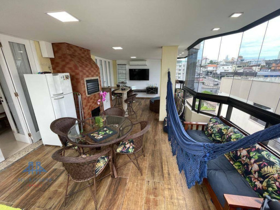 Cobertura com 3 Quartos à Venda, 285 m² em Estreito - Florianópolis