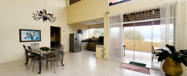 Imagem Chácara com 3 Quartos à Venda, 314 m² em Jardim Estância Brasil - Atibaia Imagem Chácara com 3 Quartos à Venda, 314 m² em Jardim Estância Brasil - Atibaia