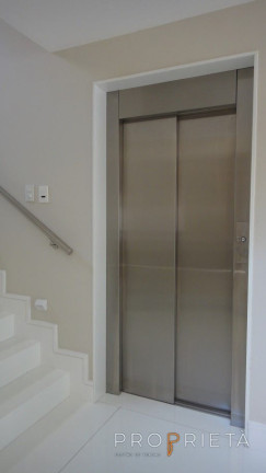 Imagem Casa de Condomínio com 5 Quartos à Venda, 963 m² em Barra Da Tijuca - Rio De Janeiro Imagem Casa de Condomínio com 5 Quartos à Venda, 963 m² em Barra Da Tijuca - Rio De Janeiro