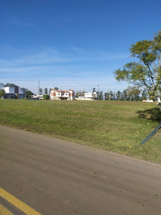 Imagem Terreno à Venda, 450 m² em Condomínio Ninho Verde I - Porangaba Imagem Terreno à Venda, 450 m² em Condomínio Ninho Verde I - Porangaba