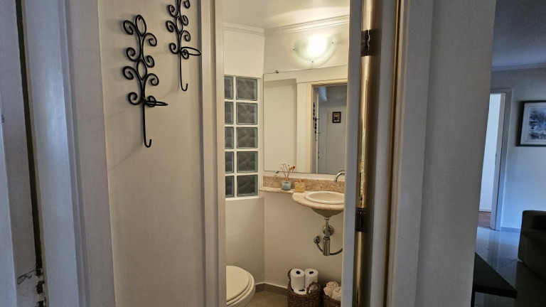 Imagem Apartamento com 3 Quartos à Venda, 131 m² em Moema - São Paulo Imagem Apartamento com 3 Quartos à Venda, 131 m² em Moema - São Paulo