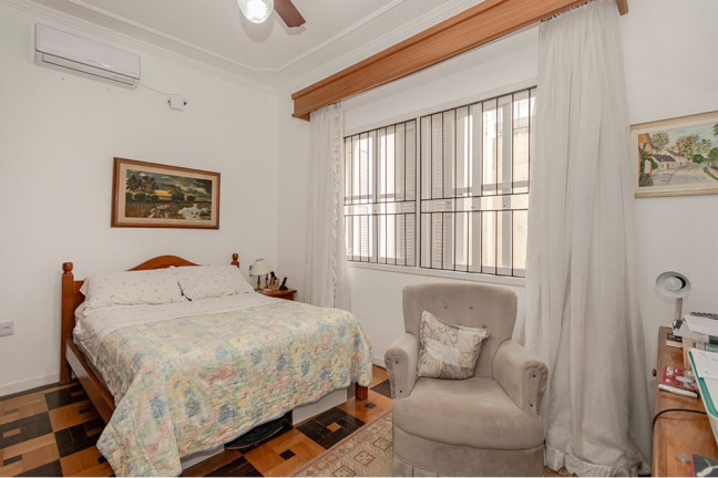 Imagem Apartamento com 2 Quartos à Venda, 76 m² em Menino Deus - Porto Alegre Imagem Apartamento com 2 Quartos à Venda, 76 m² em Menino Deus - Porto Alegre