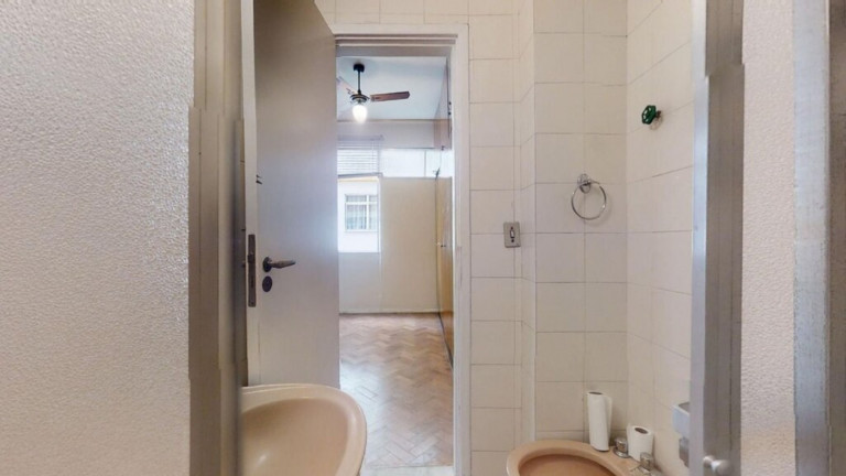 Imagem Imóvel com 1 Quarto à Venda, 45 m² em Botafogo - Rio De Janeiro Imagem Imóvel com 1 Quarto à Venda, 45 m² em Botafogo - Rio De Janeiro
