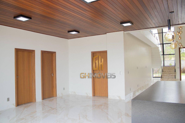 Imagem Sobrado com 5 Quartos à Venda, 508 m² em Centro - Abadia De Goiás