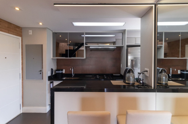 Imagem Imóvel com 1 Quarto à Venda, 121 m² em Pinheiros - São Paulo Imagem Imóvel com 1 Quarto à Venda, 121 m² em Pinheiros - São Paulo