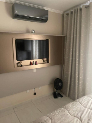 Imagem Apartamento com 3 Quartos à Venda, em Vila Tupi - Praia Grande Imagem Apartamento com 3 Quartos à Venda, em Vila Tupi - Praia Grande