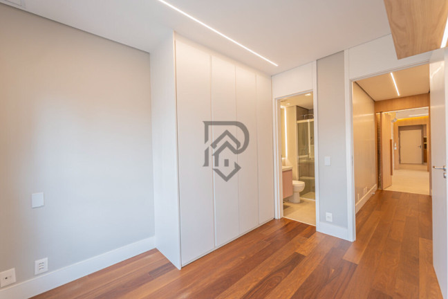 Imagem Apartamento com 3 Quartos à Venda, 139 m² em Brooklin - São Paulo Imagem Apartamento com 3 Quartos à Venda, 139 m² em Brooklin - São Paulo
