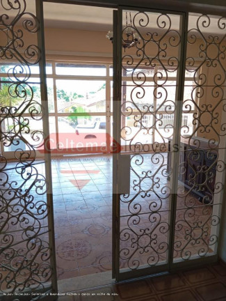 Imagem Chácara com 15 Quartos à Venda, 1.121 m² em Guedes - Tremembé