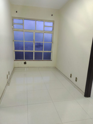 Imóvel Comercial à Venda, 62 m² em Centro - Santos