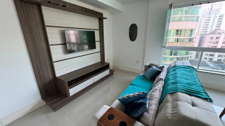 Imagem Apartamento com 3 Quartos à Venda, 105 m² em Meia Praia - Itapema Imagem Apartamento com 3 Quartos à Venda, 105 m² em Meia Praia - Itapema