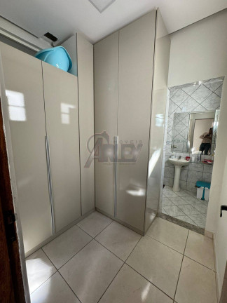 Imagem Casa com 4 Quartos à Venda, 360 m² em Vera Cruz - Montes Claros Imagem Casa com 4 Quartos à Venda, 360 m² em Vera Cruz - Montes Claros