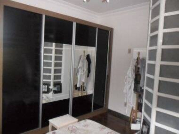 Imagem Casa com 7 Quartos à Venda, 400 m² em Camargos - Belo Horizonte