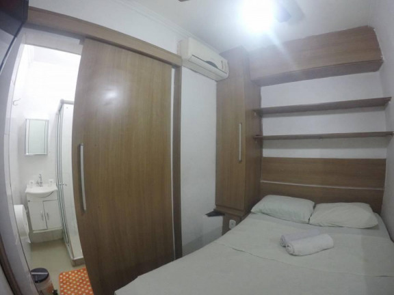 Imagem Casa com 10 Quartos para Alugar, 300 m² em Copacabana - Rio De Janeiro