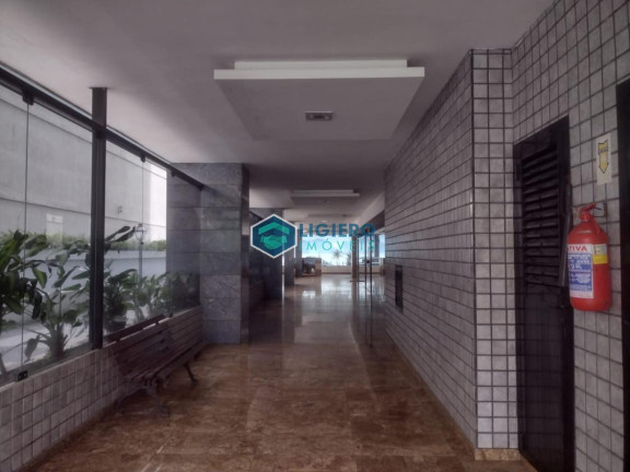Imagem Apartamento com 3 Quartos à Venda, 180 m² em Icaraí - Niterói