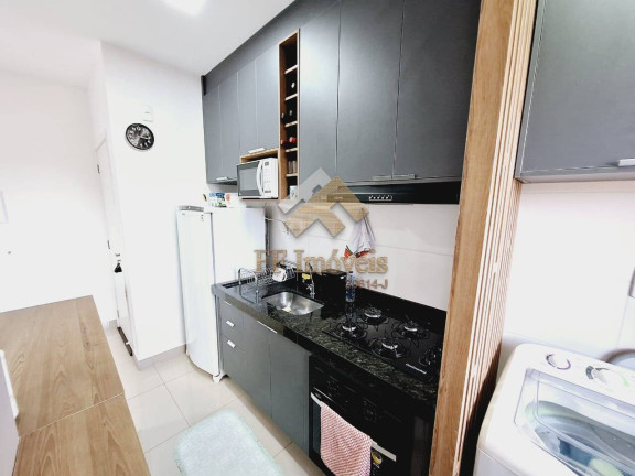 Imagem Apartamento com 2 Quartos à Venda,  em São Carlos