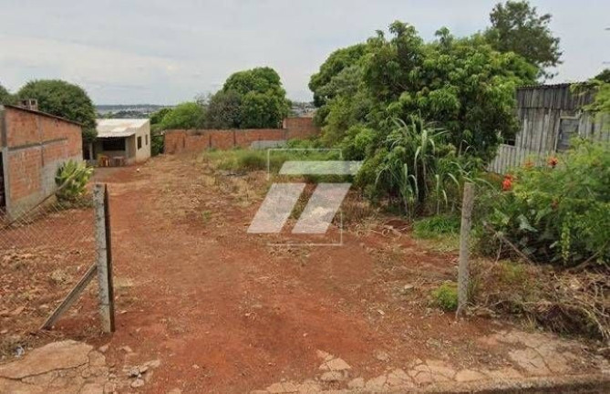 Casa à Venda, 492 m² em Interlagos - Cascavel