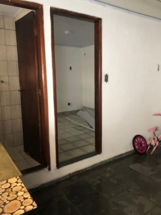 Imagem Casa com 4 Quartos para Alugar, 185 m² em Tupi - Praia Grande Imagem Casa com 4 Quartos para Alugar, 185 m² em Tupi - Praia Grande