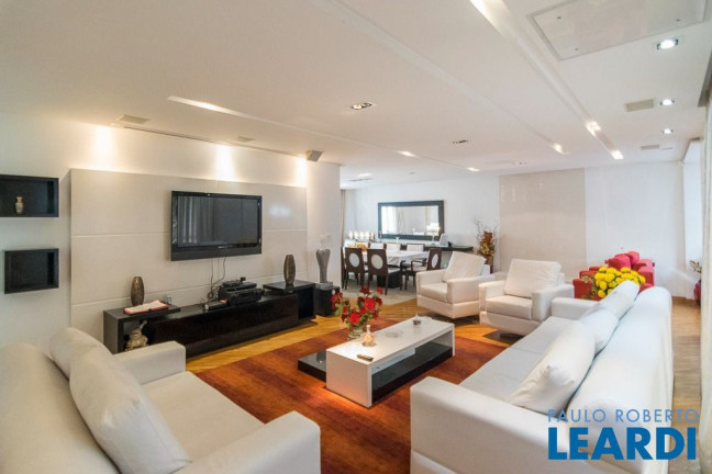 Imagem Casa de Condomínio com 3 Quartos à Venda, 474 m² em Vila Gilda - Santo André