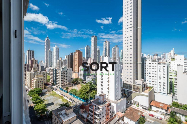 Imagem Apartamento com 3 Quartos à Venda, 143 m² em Centro - Balneário Camboriú