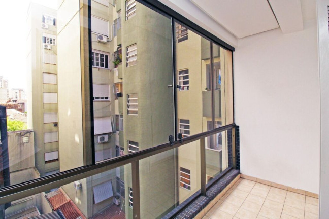 Imagem Apartamento com 1 Quarto à Venda, 53 m² em Centro Histórico - Porto Alegre